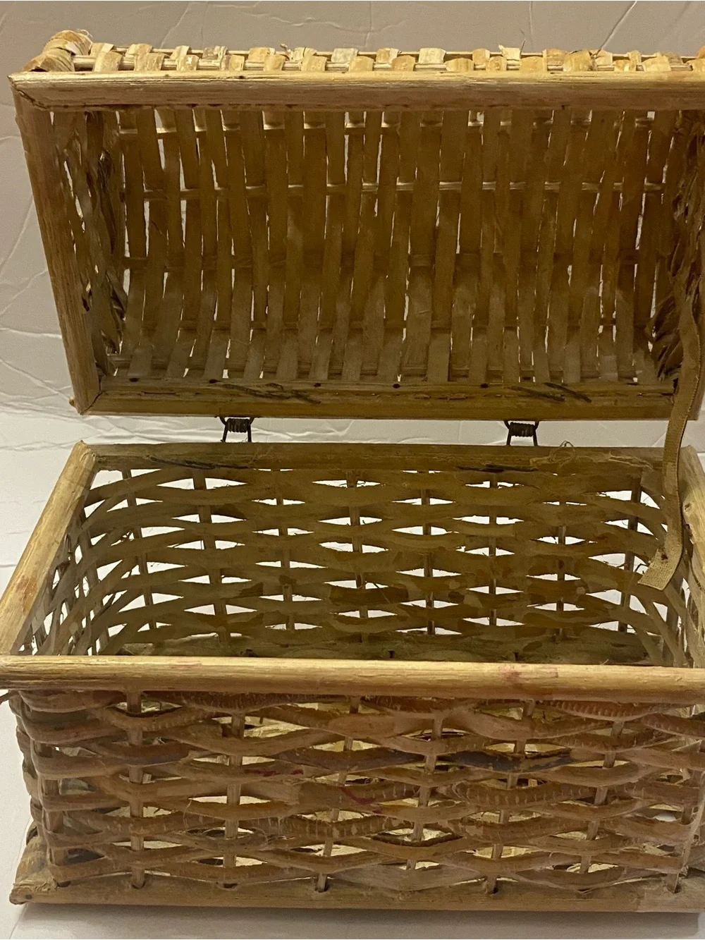 Natural Woven Rattan Storage Basket - Tan chest hand made hinges collection